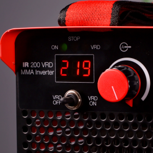 Инвертор сварочный FUBAG IR 200 VRD в Туле фото