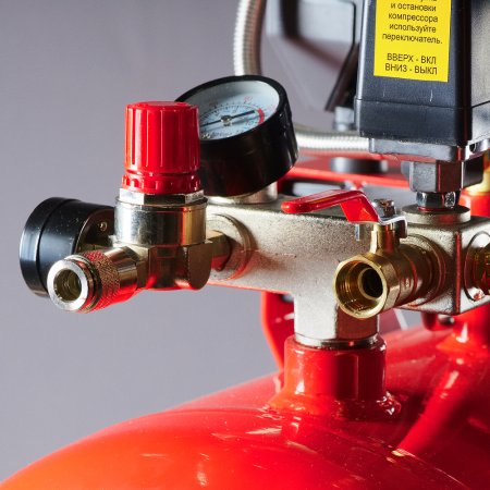 Компрессор безмасляный малошумный FUBAG Свободный Воздух (Free Air) 490/100/4.0 S в Туле фото