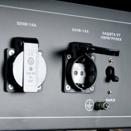 Бензиновый генератор FUBAG BS 2200 в Туле фото