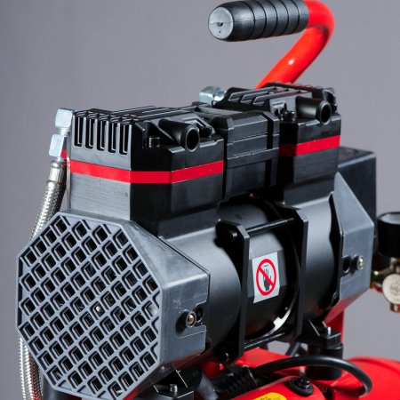 Компрессор безмасляный малошумный FUBAG Свободный Воздух (Free Air) 170/9/1.5 S в Туле фото